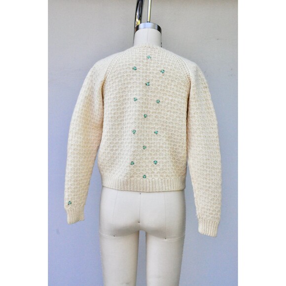 50s WOOL Floral Embroidered Cardigan GORGEOUs Little Bue Flowers Chunky XS - S - Picture 3 of 10